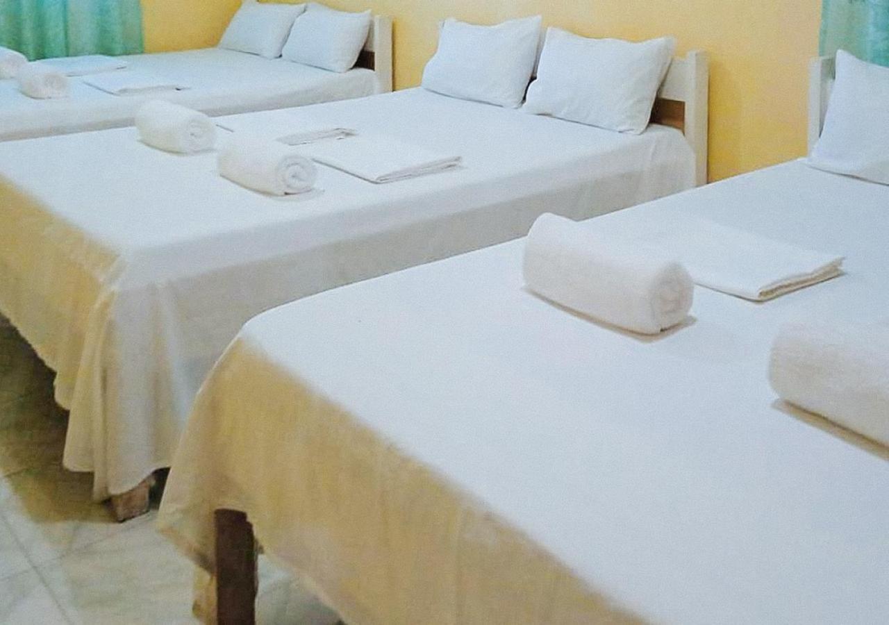 Reddoorz At July'S Haven Seaside Pension Camiguin Mambajao Buitenkant foto